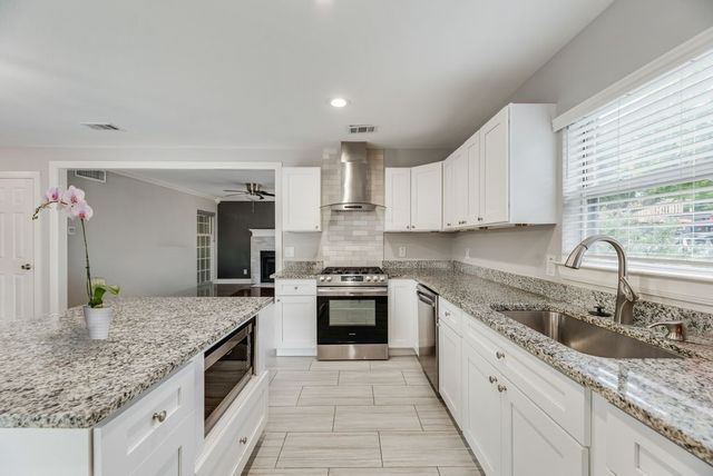 6742 Hialeah Drive, Dallas, TX 75214
