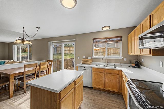 4991 Tarcoola Lane, Highlands Ranch, CO 80130