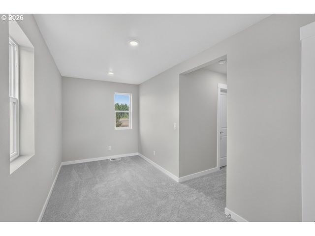 3793 Sw PHYLLIS Ave, Gresham, OR 97080