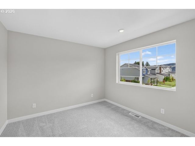 3793 Sw PHYLLIS Ave, Gresham, OR 97080