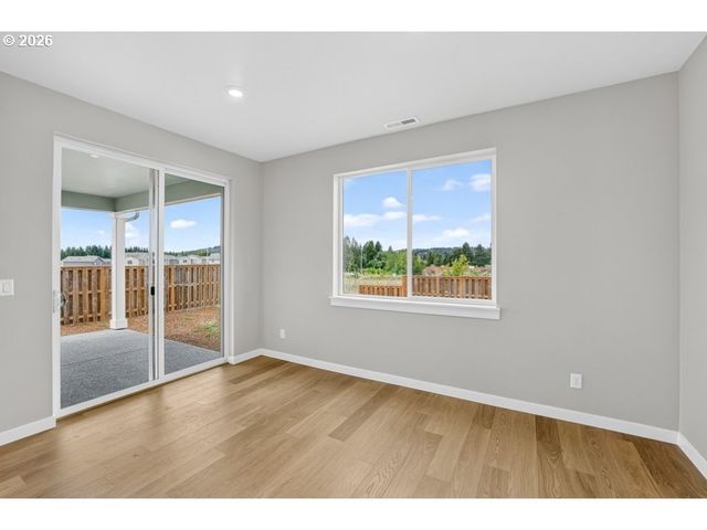 3793 Sw PHYLLIS Ave, Gresham, OR 97080