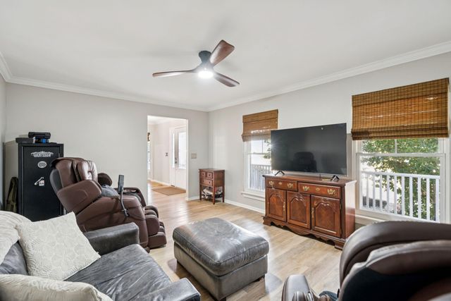 1427 Diamond Boulevard, Mount Pleasant, SC 29466