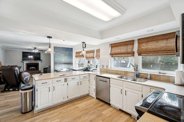 1427 Diamond Boulevard, Mount Pleasant, SC 29466