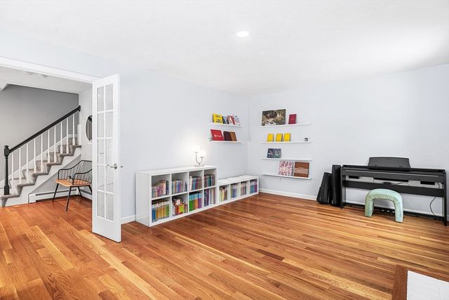 13 Jonathans Way, Upton, MA 01568