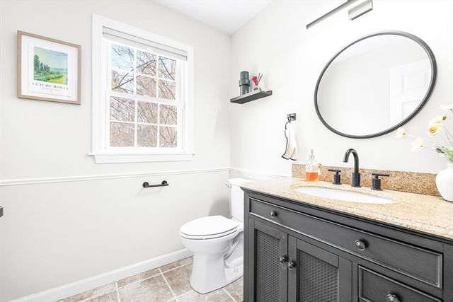 13 Jonathans Way, Upton, MA 01568