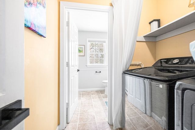 13 Jonathans Way, Upton, MA 01568