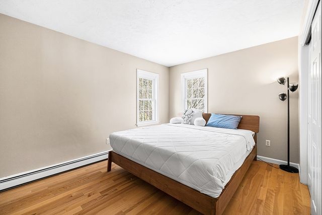 13 Jonathans Way, Upton, MA 01568