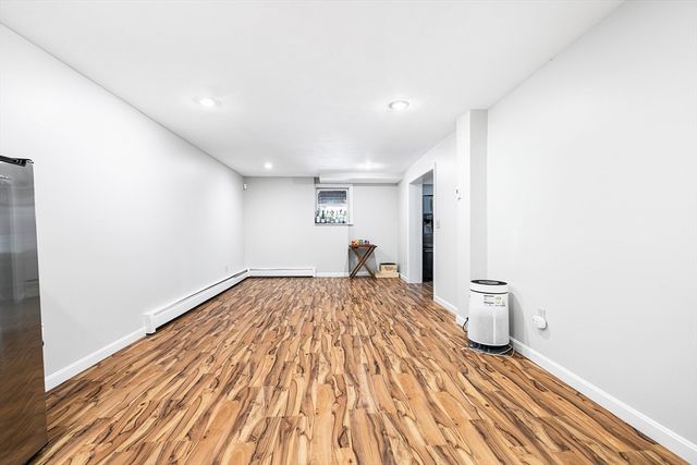 13 Jonathans Way, Upton, MA 01568