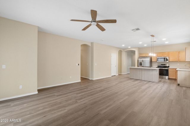 9806 W HORSE THIEF Pass, Tolleson, AZ 85353