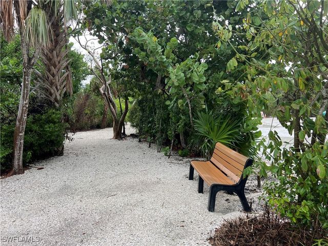 486 Ponce De Leon RD, Sanibel, FL 33957