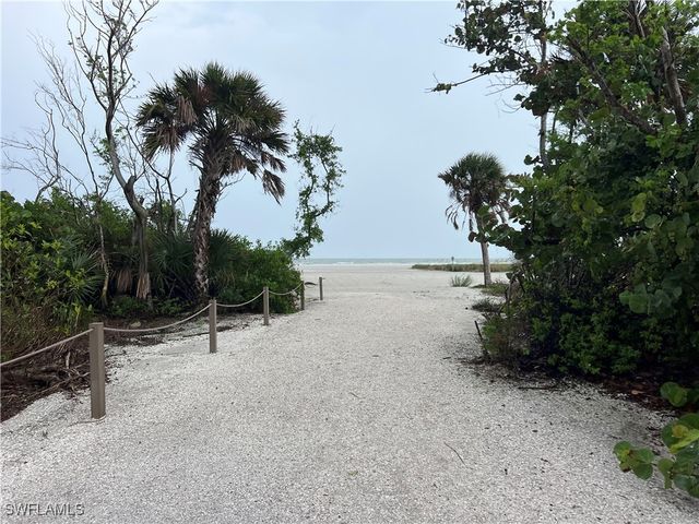 486 Ponce De Leon RD, Sanibel, FL 33957