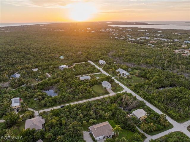 486 Ponce De Leon RD, Sanibel, FL 33957