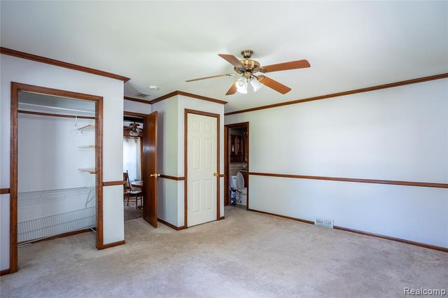 7514 N Silvery Lane, Dearborn Heights, MI 48127