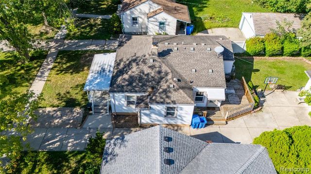 7514 N Silvery Lane, Dearborn Heights, MI 48127