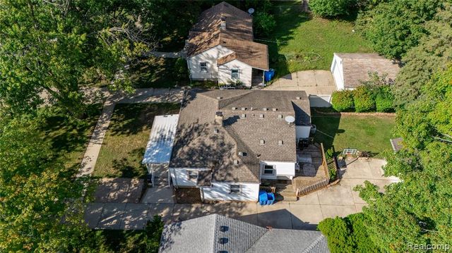 7514 N Silvery Lane, Dearborn Heights, MI 48127
