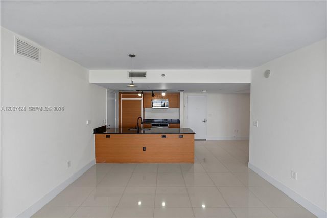 50 Biscayne Boulevard 2604, Miami, FL 33132