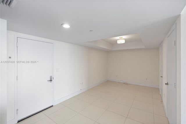 50 Biscayne Boulevard 2604, Miami, FL 33132