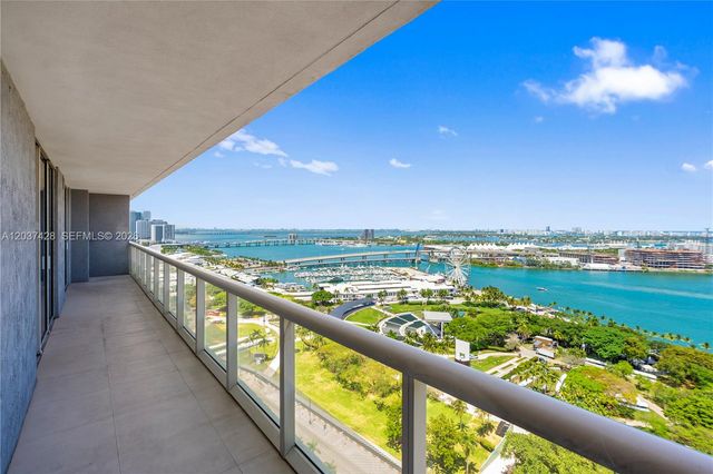 50 Biscayne Boulevard 2604, Miami, FL 33132