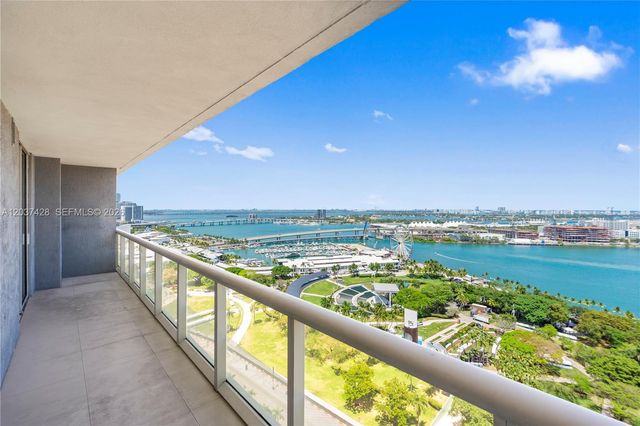 50 Biscayne Boulevard 2604, Miami, FL 33132