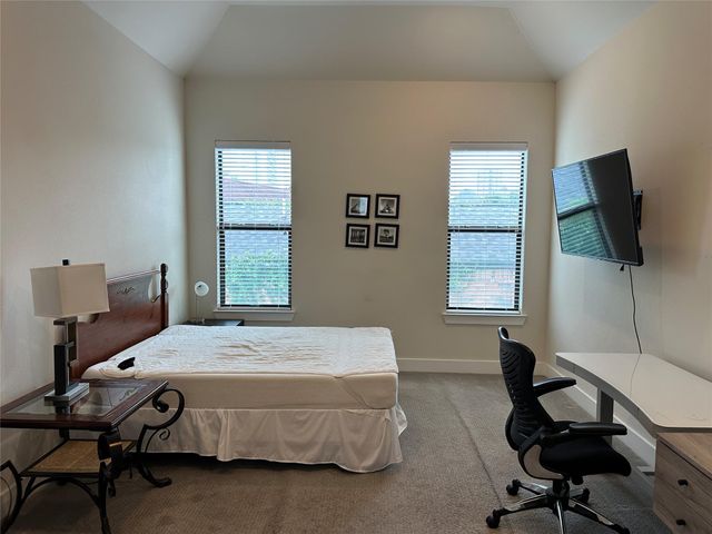 2616 Riverside Drive B, Houston, TX 77004
