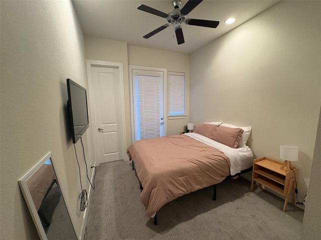 2616 Riverside Drive B, Houston, TX 77004