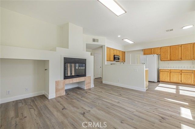 2844 Brookhurst Court, Palmdale, CA 93551