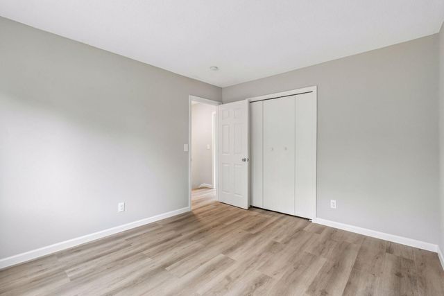 10664 Kyle Avenue N, Brooklyn Park, MN 55443