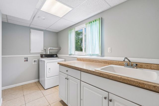 10664 Kyle Avenue N, Brooklyn Park, MN 55443