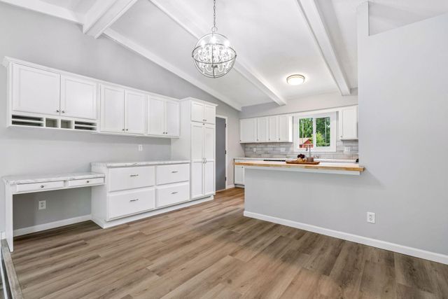10664 Kyle Avenue N, Brooklyn Park, MN 55443