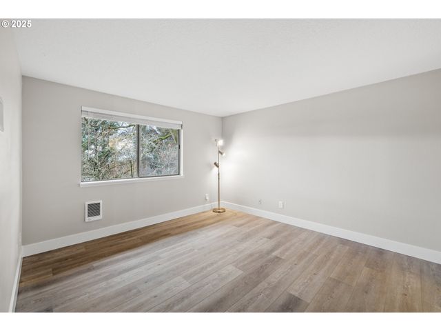 56 GALEN St, Lake Oswego, OR 97035