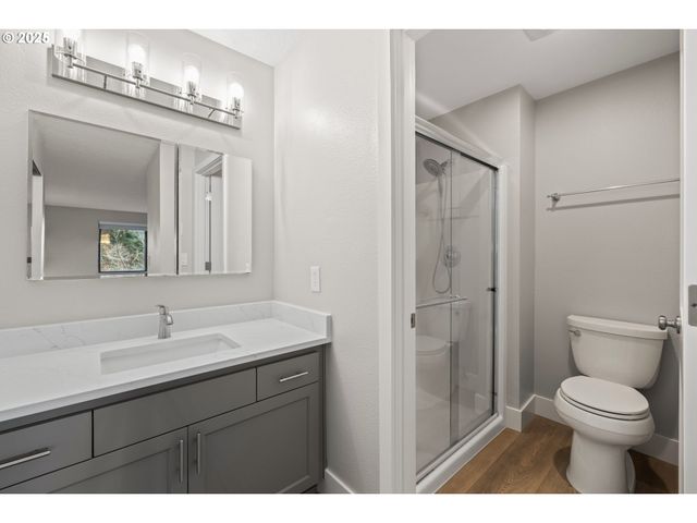 56 GALEN St, Lake Oswego, OR 97035