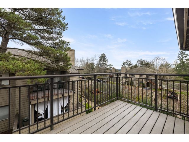 56 GALEN St, Lake Oswego, OR 97035