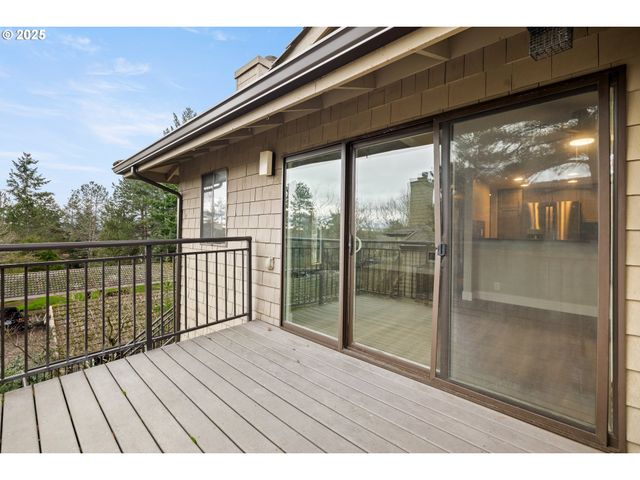 56 GALEN St, Lake Oswego, OR 97035