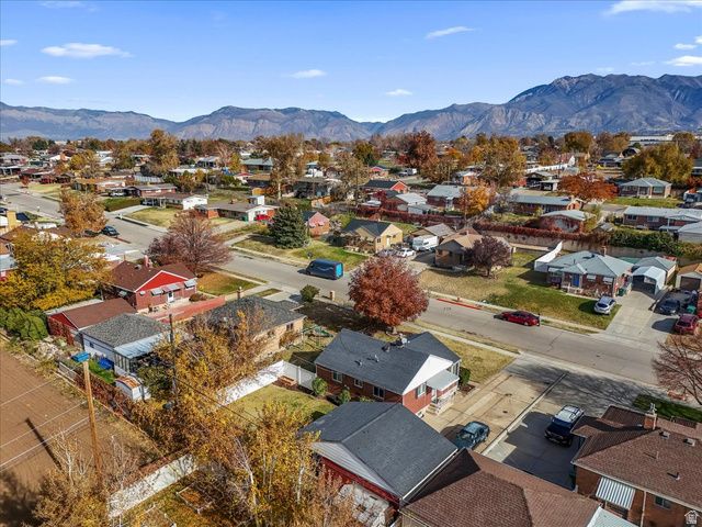 5345 S 2425 W, Roy, UT 84067