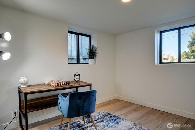 9412 34th Avenue SW, Seattle, WA 98126