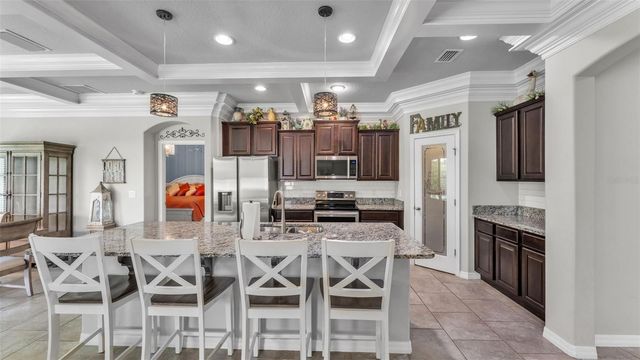 2253 BELLA LUNA CIRCLE, Lakeland, FL 33810