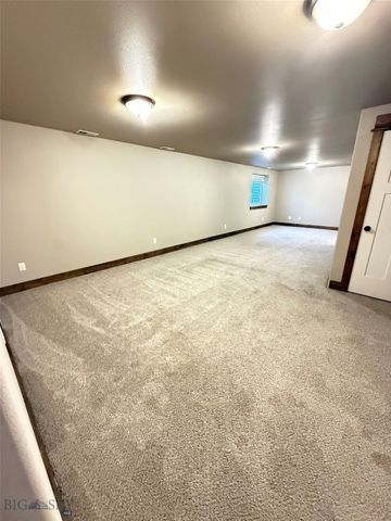 618 Lacey Road, Billings, MT 59101