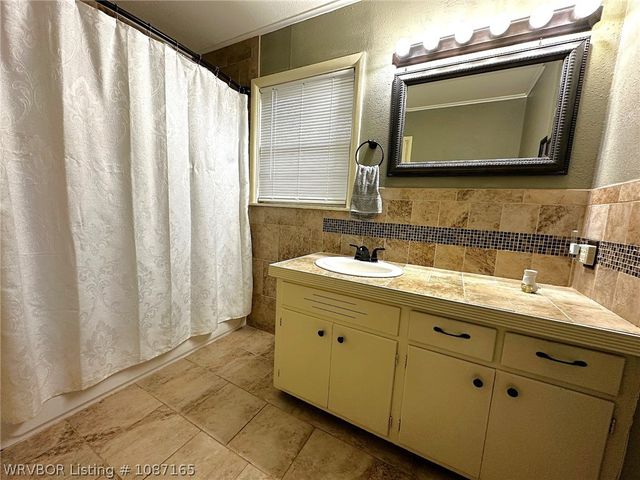 4 Jefferson Drive, Charleston, AR 72933