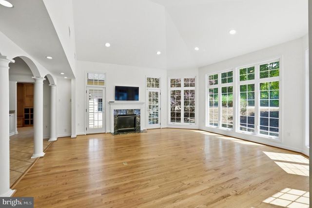 7008 TRAPPERS CT, Manassas, VA 20111