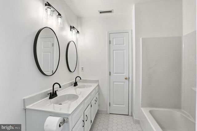 7008 TRAPPERS CT, Manassas, VA 20111