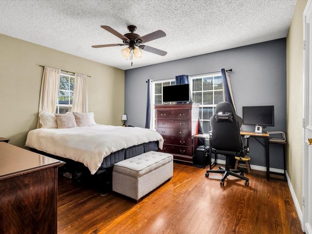 2745 Honeysuckle Avenue, Fort Worth, TX 76111