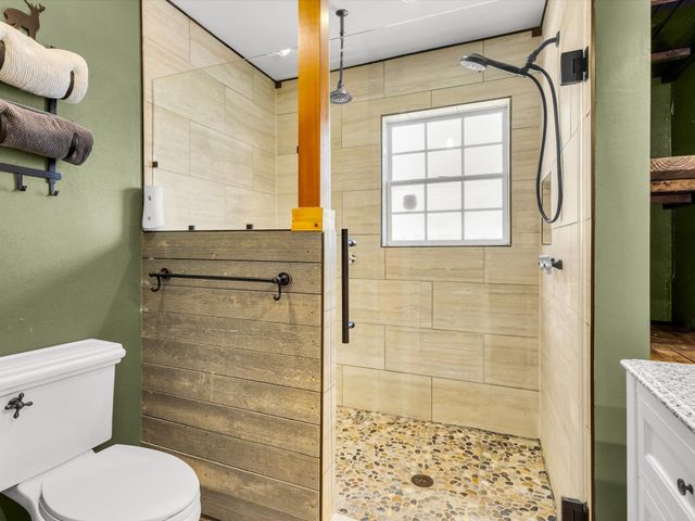 2745 Honeysuckle Avenue, Fort Worth, TX 76111