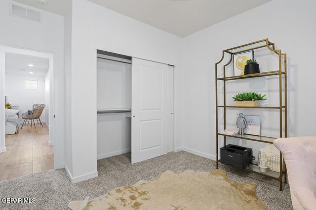 12713 Middlesbrough Avenue, Horizon City, TX 79928