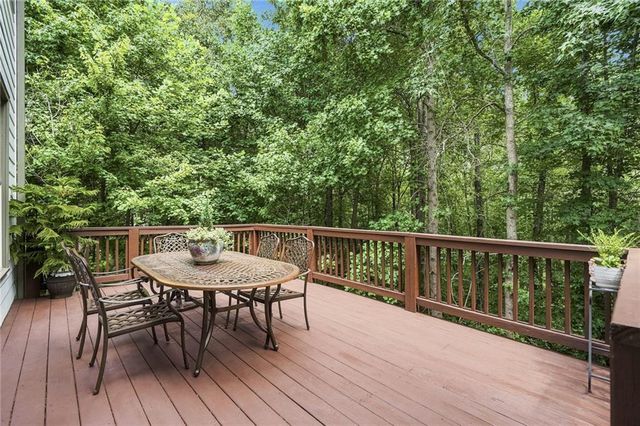 7535 Antique Barn Avenue, Cumming, GA 30041