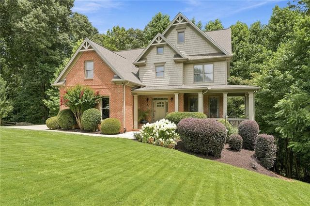 7535 Antique Barn Avenue, Cumming, GA 30041