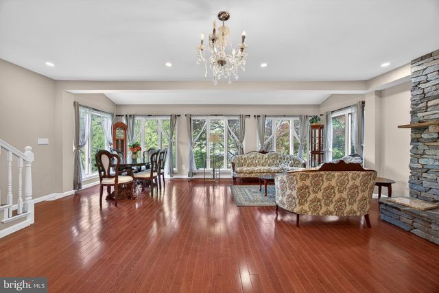 8615 RIDGE RD, Ellicott City, MD 21043