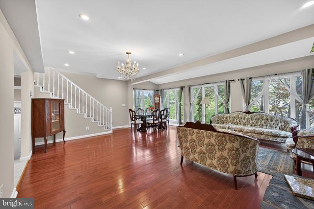 8615 RIDGE RD, Ellicott City, MD 21043