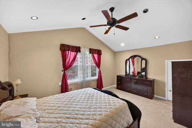 8615 RIDGE RD, Ellicott City, MD 21043