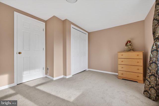 8615 RIDGE RD, Ellicott City, MD 21043
