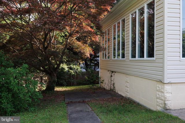 8615 RIDGE RD, Ellicott City, MD 21043